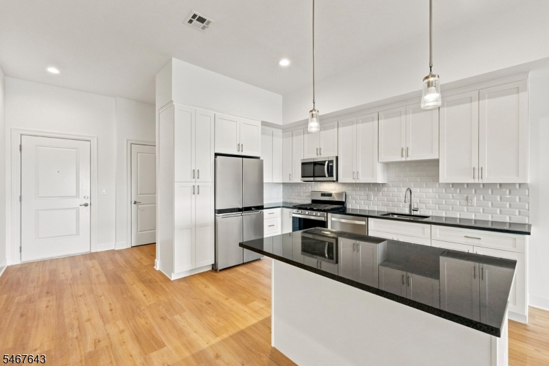 17 Hook Mountain Road Montville NJ 07058