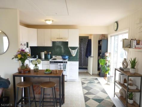 48 Vail Road Roxbury NJ 07850