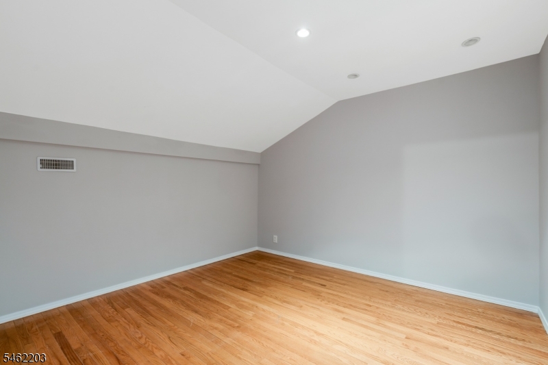 12 Tansy Court Bedminster NJ 07921