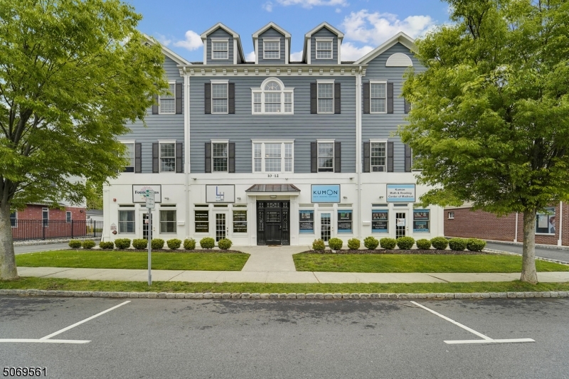 10 Elmer St, Unit J Madison NJ 07940
