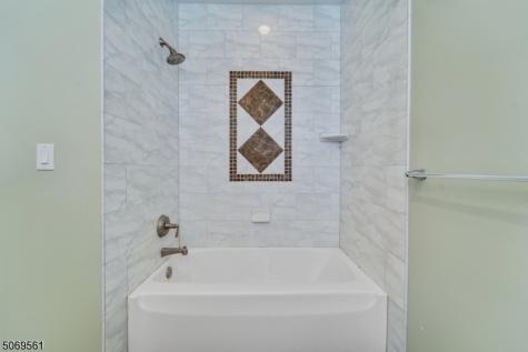10 Elmer St, Unit J Madison NJ 07940