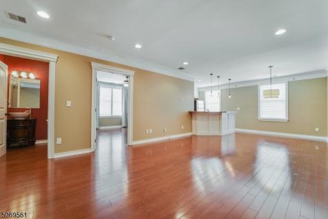 10 Elmer St, Unit J Madison NJ 07940