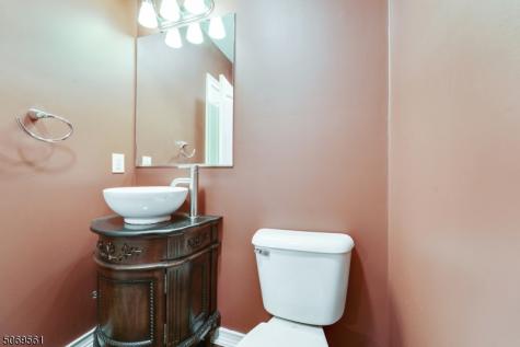 10 Elmer St, Unit J Madison NJ 07940