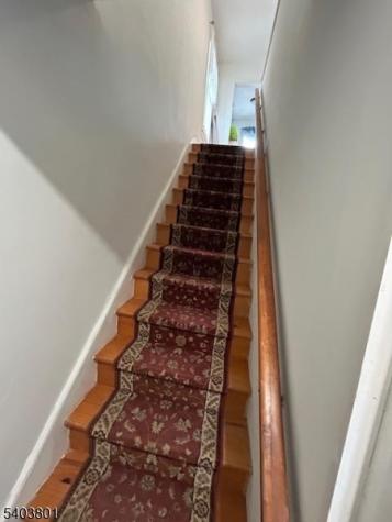 9 Madison Street Newton NJ 07860