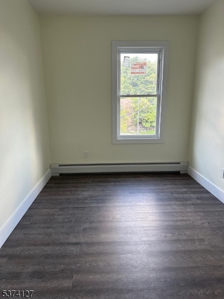19 White Street Paterson NJ 07522