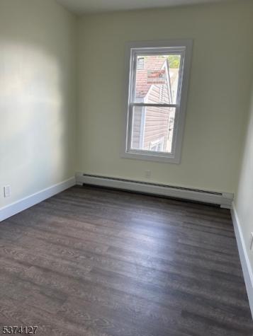 19 White Street Paterson NJ 07522