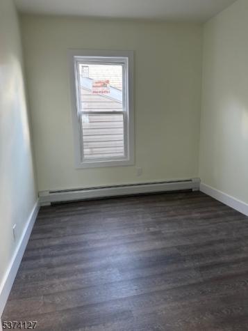 19 White Street Paterson NJ 07522