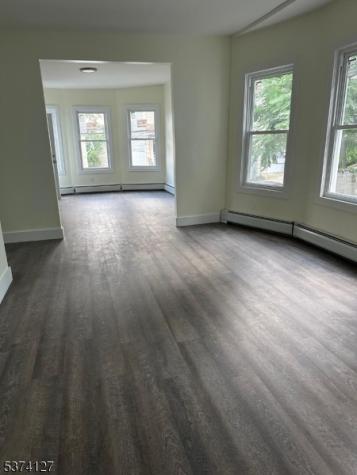 19 White Street Paterson NJ 07522