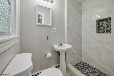 2 Stiles Lane Montville NJ 07058