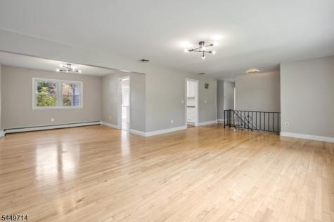 2 Stiles Lane Montville NJ 07058