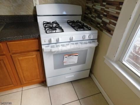 282 Renner Avenue Newark NJ 07112