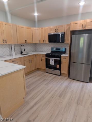 86 Linden Avenue Irvington NJ 07111