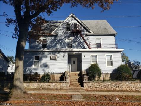 111 Roosevelt Street Roselle Park NJ 07204