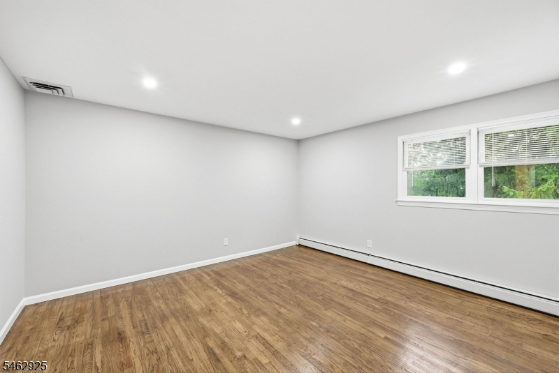 148 S Ridgedale Avenue East Hanover NJ 07936