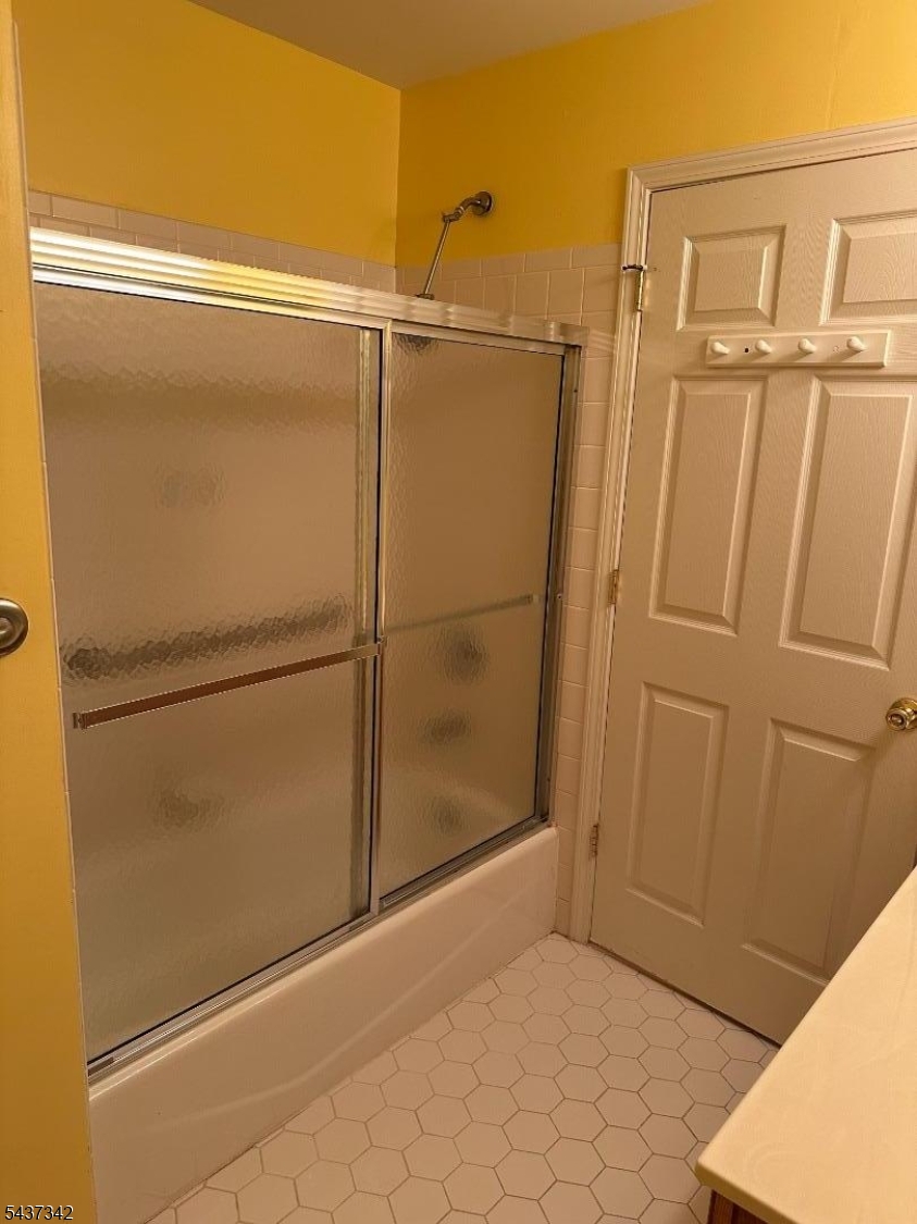193 Fountayne Lane Lawrence NJ 08648