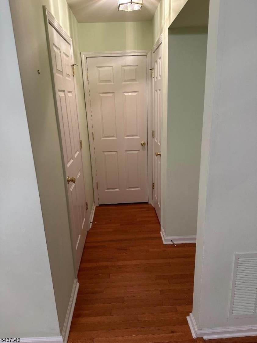 193 Fountayne Lane Lawrence NJ 08648