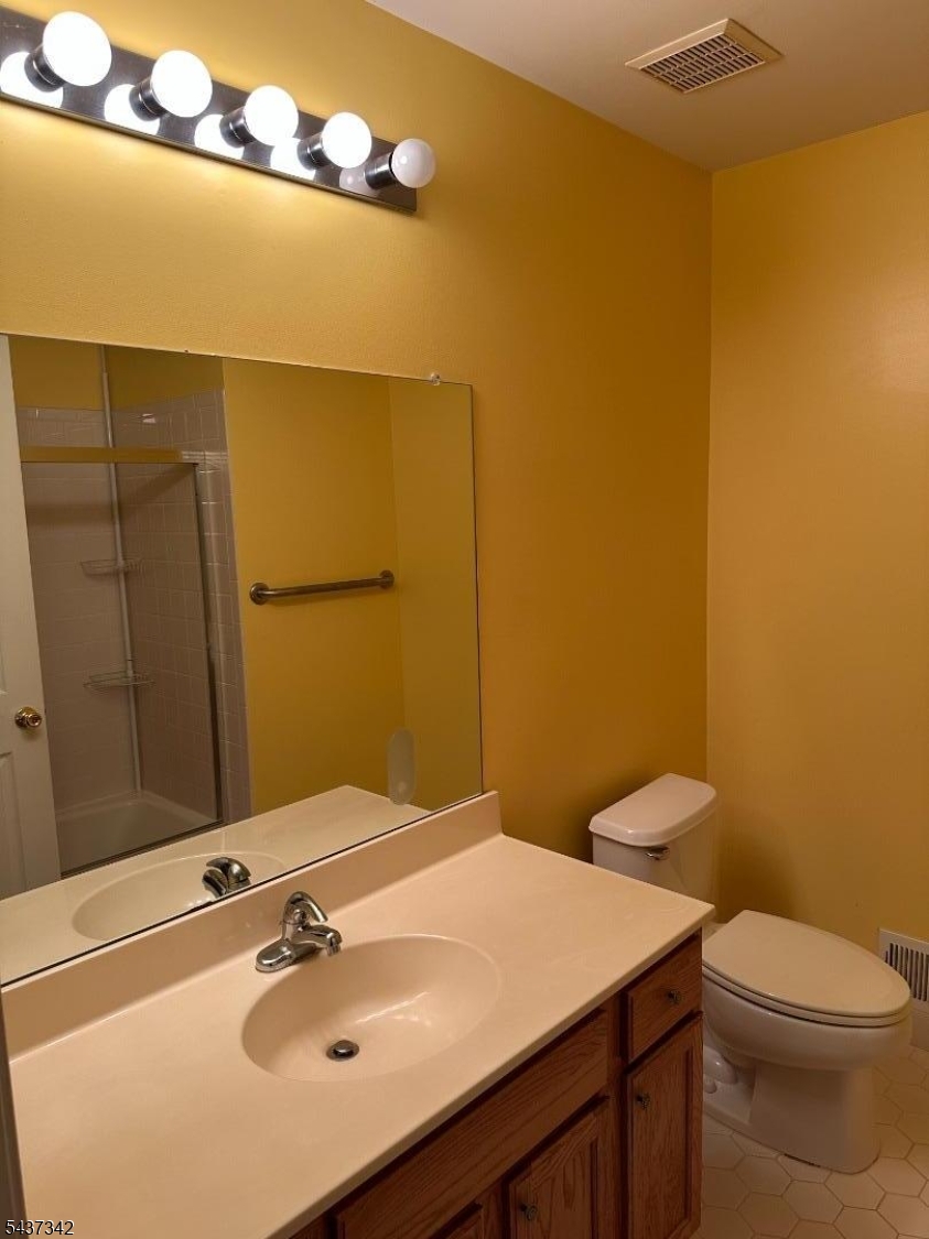 193 Fountayne Lane Lawrence NJ 08648