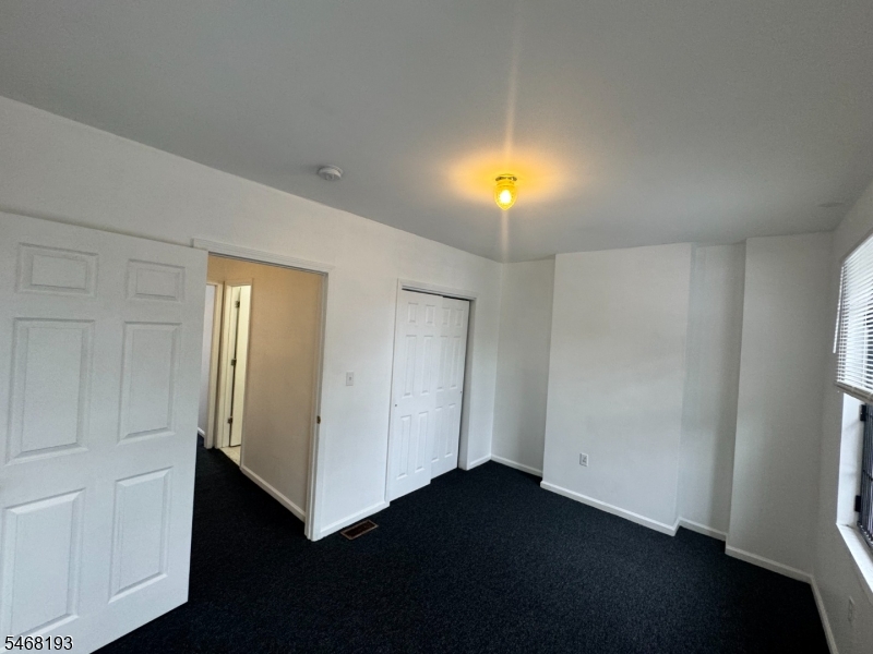 44 3RD Street Newark NJ 07107
