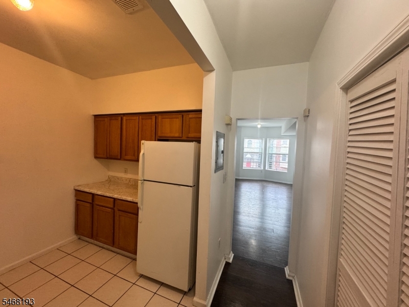 44 3RD Street Newark NJ 07107