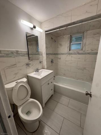 62 Arsdale Terrace East Orange NJ 07018