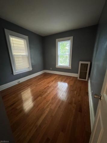 62 Arsdale Terrace East Orange NJ 07018