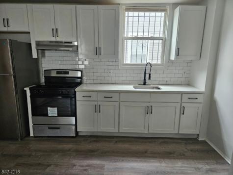 26 Baldwin Avenue Newark NJ 07108