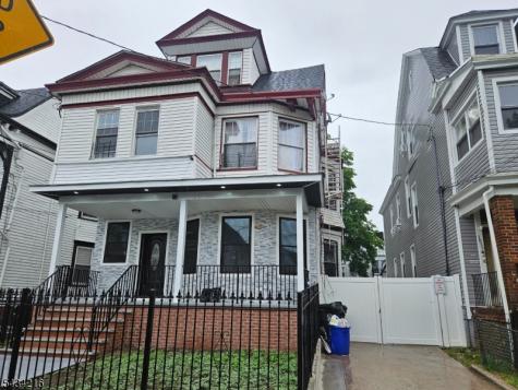 26 Baldwin Avenue Newark NJ 07108