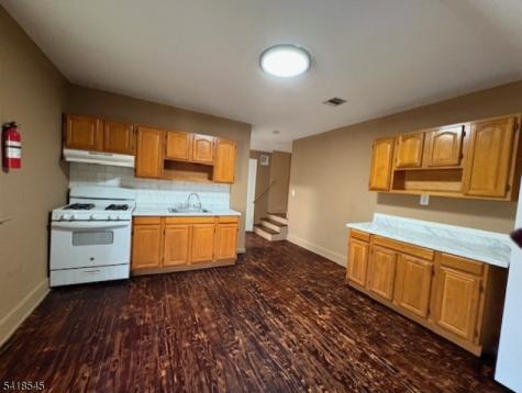1 E Grand Street Hampton NJ 08827