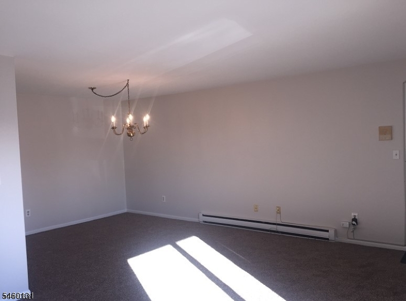 651 Riverside Avenue Lyndhurst NJ 07071