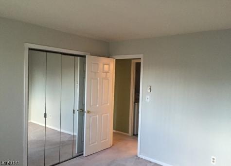 651 Riverside Avenue Lyndhurst NJ 07071