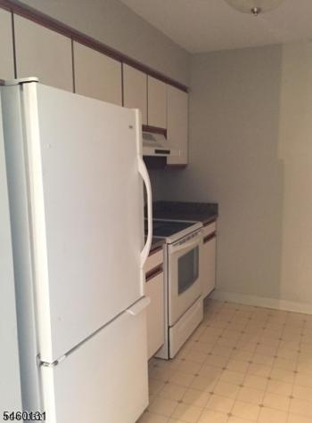 651 Riverside Avenue Lyndhurst NJ 07071