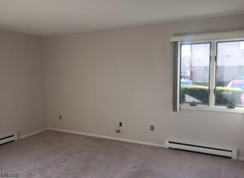 651 Riverside Avenue Lyndhurst NJ 07071