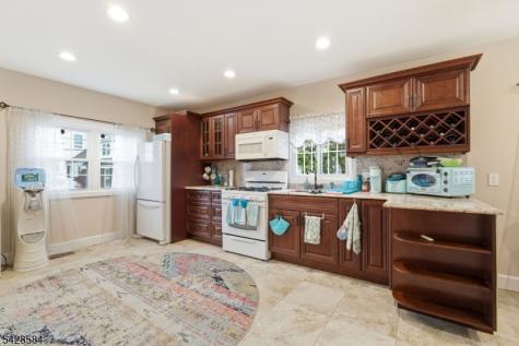 1965 Old Amwell Road Franklin NJ 08873