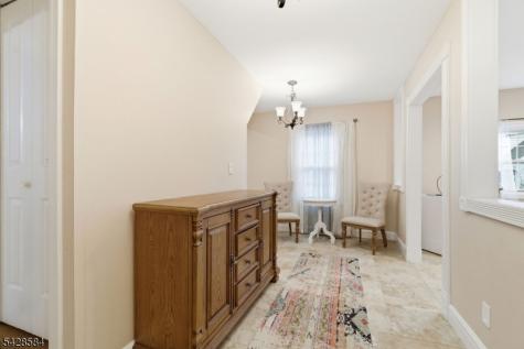 1965 Old Amwell Road Franklin NJ 08873