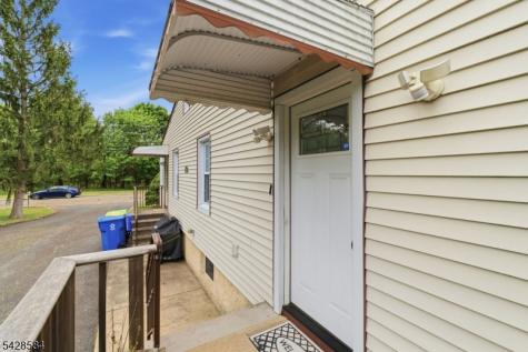 1965 Old Amwell Road Franklin NJ 08873