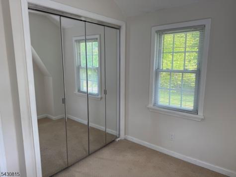 2 Chase Drive Roxbury NJ 07847