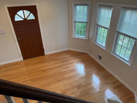 2 Chase Drive Roxbury NJ 07847