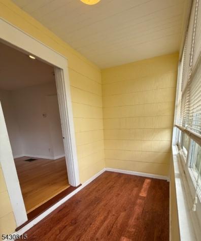 2 Chase Drive Roxbury NJ 07847