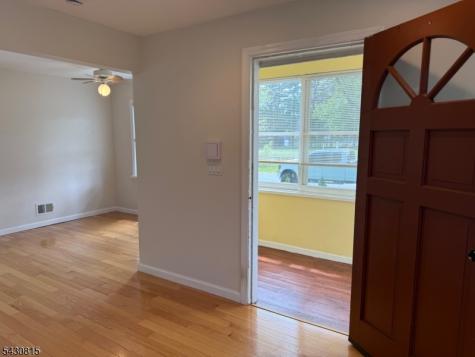 2 Chase Drive Roxbury NJ 07847