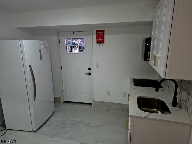 136 N 17th Street East Orange NJ 07017