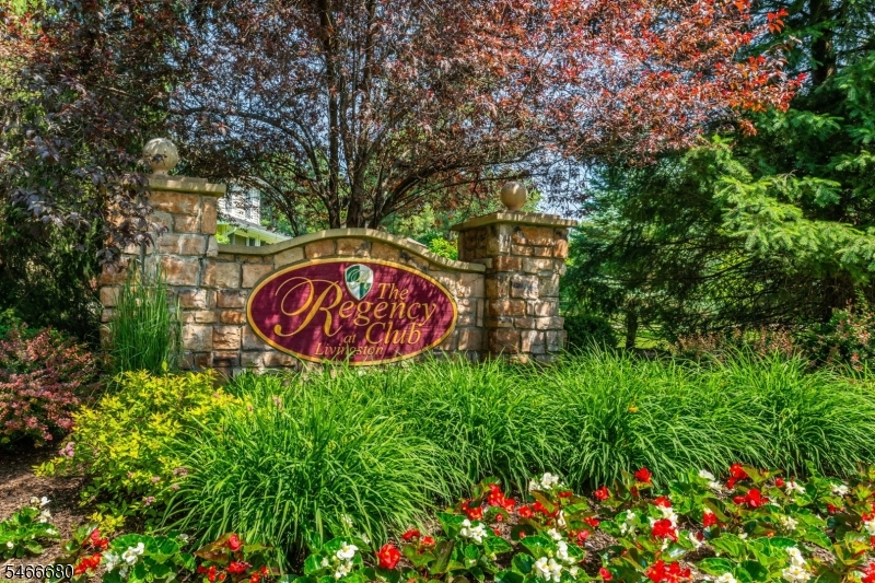 204 Edmonton Court Livingston NJ 07039