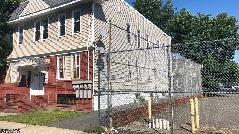 246 Columbia Avenue Irvington NJ 07111
