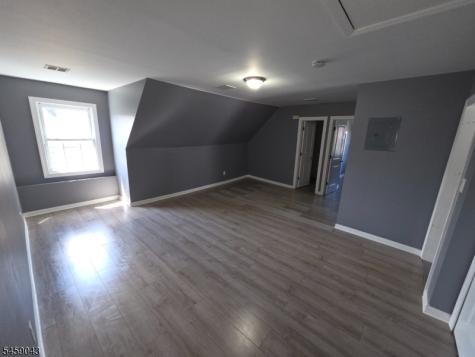 61 S Maple Avenue East Orange NJ 07018