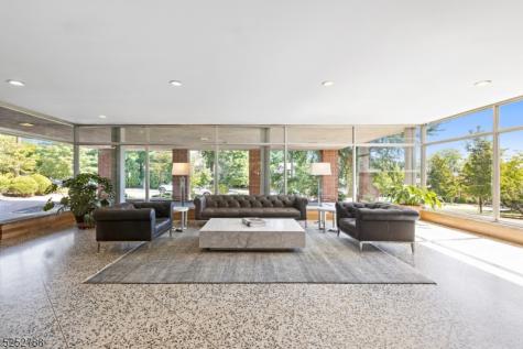 36 Hawthorne Place Montclair NJ 07042