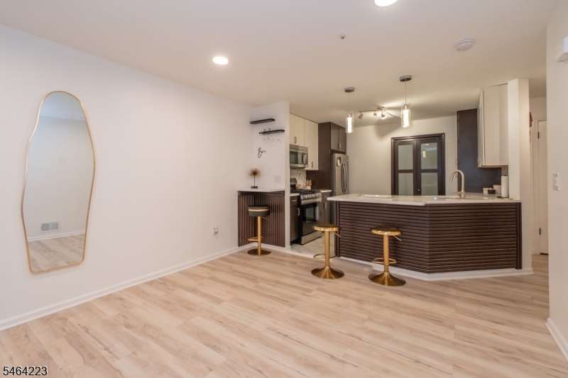 172 Potomac Drive Bernards NJ 07920