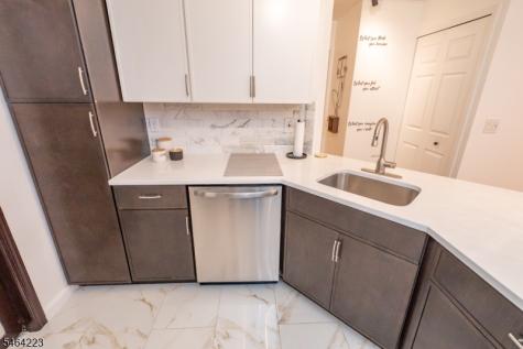 172 Potomac Drive Bernards NJ 07920