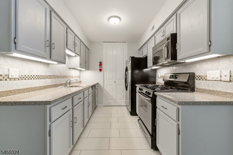 42 John Street Bloomfield NJ 07003