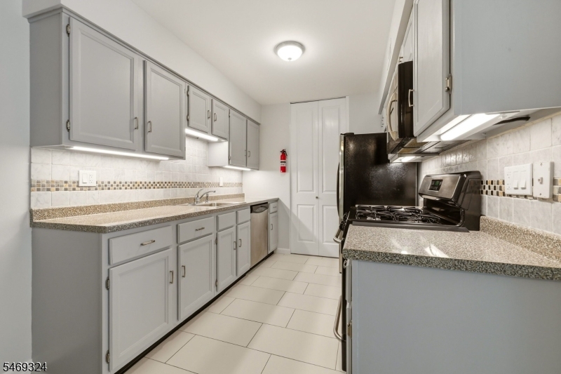 42 John Street Bloomfield NJ 07003