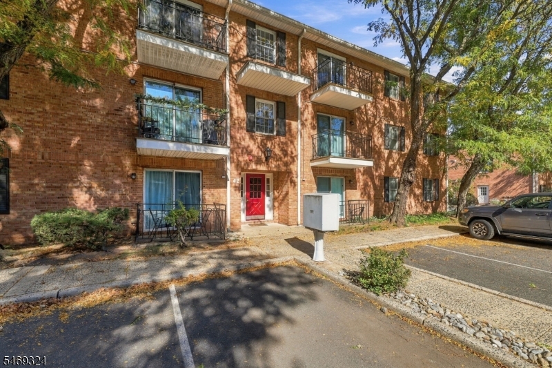 42 John Street Bloomfield NJ 07003