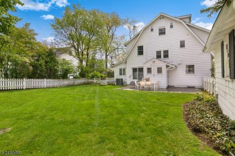 11 Pine Terrace West Millburn NJ 07078